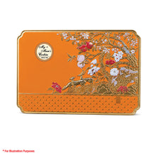 Load image into Gallery viewer, B. Golden Treasure Mooncake Gift Set (6 pcs X 120g) FOC 2 pcs of MSW per order. (While stocks last)