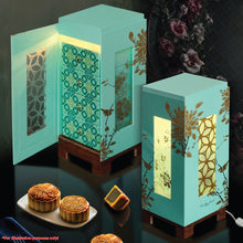 Load image into Gallery viewer, B. Reunion Mooncake Gift Set (4 pcs X 180g). FOC 2 pcs of MSW per order. (While stocks last)
