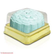 Load image into Gallery viewer, 1-for-1 (2 boxes &amp; 2 bags) Tree-Ripened MSW Durian Mooncake Gift Set (Total 8 pcs X 170g)
