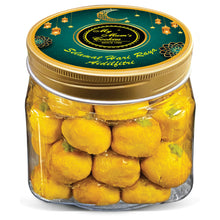 Load image into Gallery viewer, 6. PASSION FRUIT PINEAPPLE BALLS 百香凤梨酥 41pcs+-535g+-
